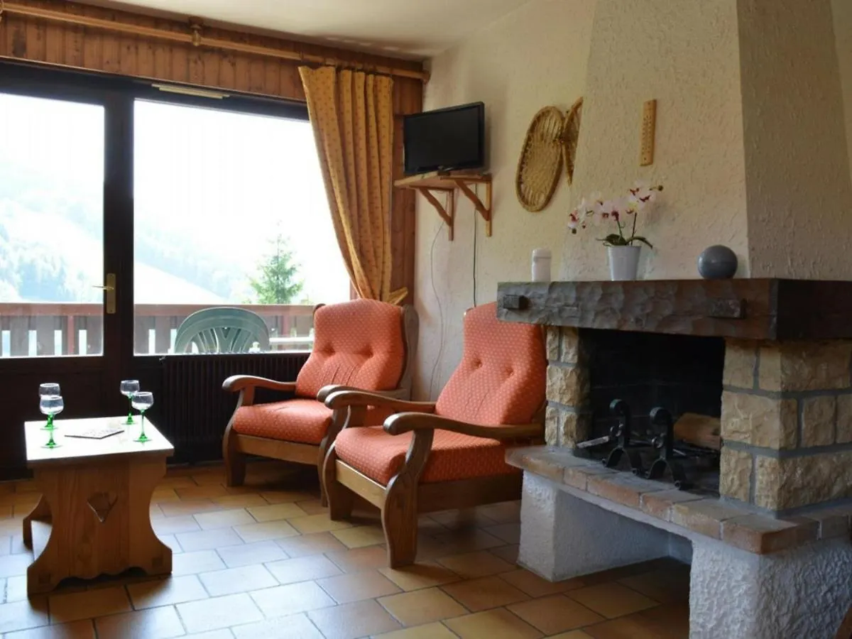 Grand-Bornand Appt 6 Pers. 2 Chambres - Navette Ski, Cheminee, Menage Inclus - Fr-1-241-62 Le Grand-Bornand